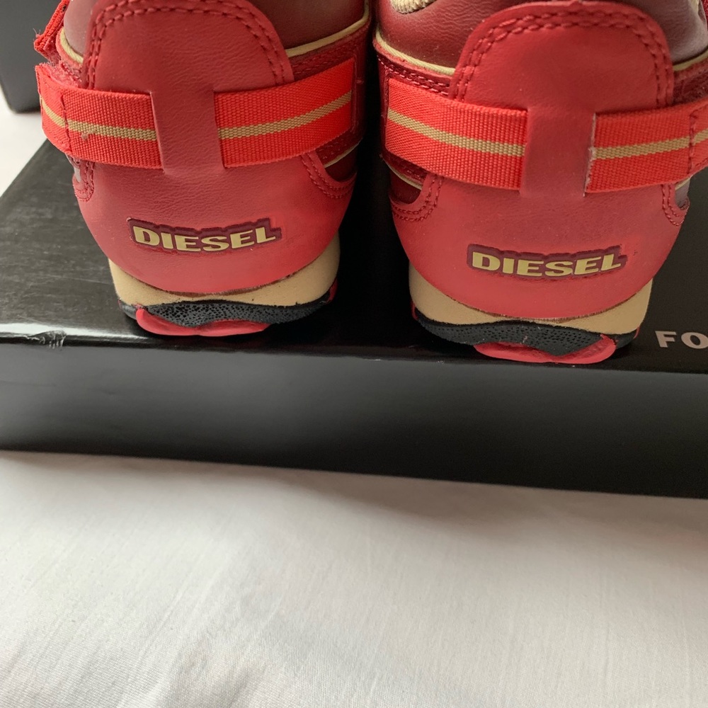 🛑 SOLD 🛑 Diesel slip on walking shoes, new, size - Picture 6 of 7